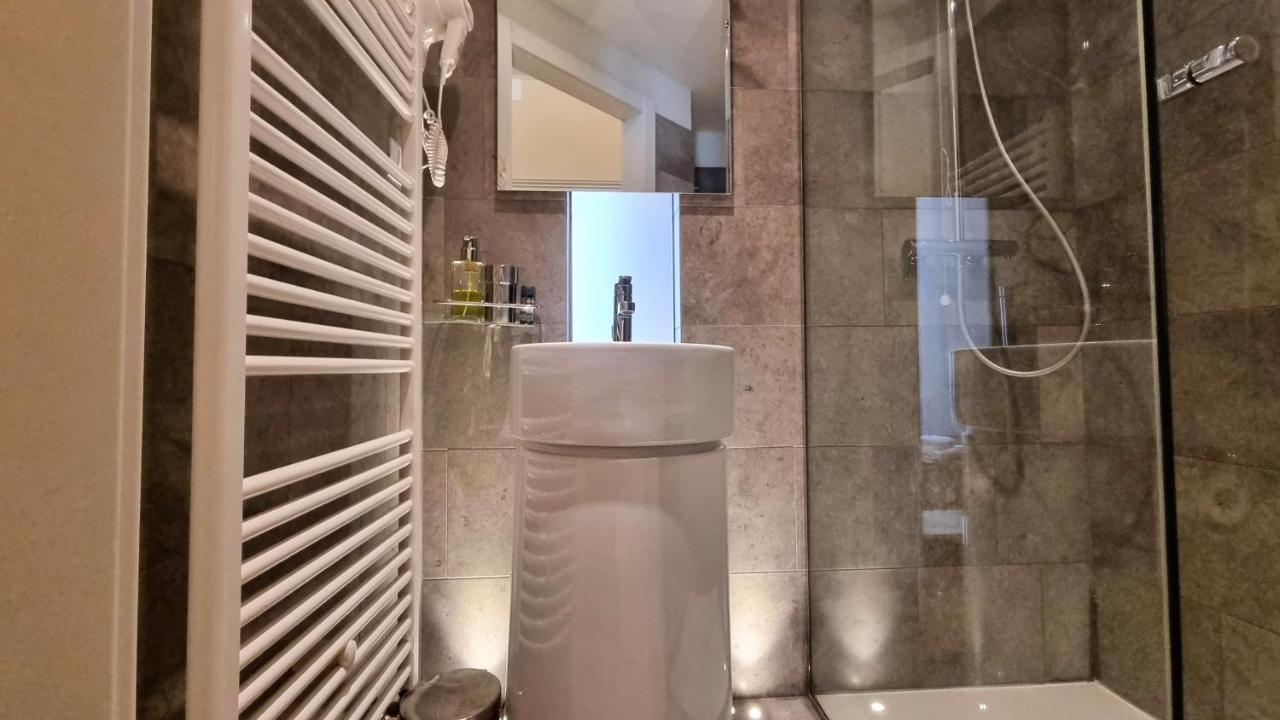 Le Saline Luxury Guest House Trieste Ngoại thất bức ảnh