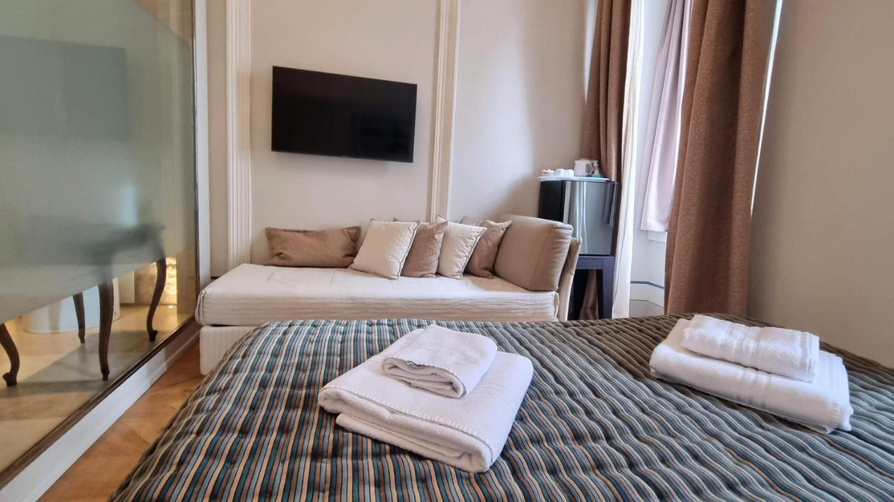 Le Saline Luxury Guest House Trieste Ngoại thất bức ảnh
