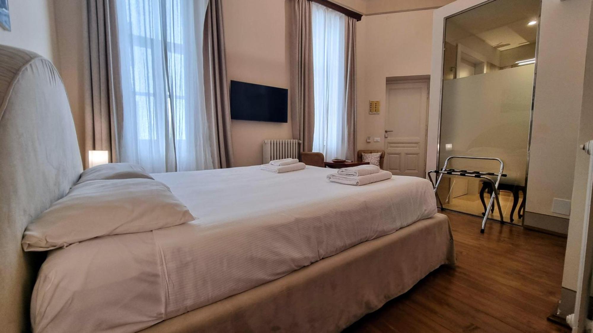 Le Saline Luxury Guest House Trieste Ngoại thất bức ảnh